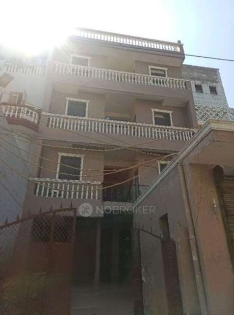 Godown/Warehouse in Kapas Hera, Delhi for Rent 