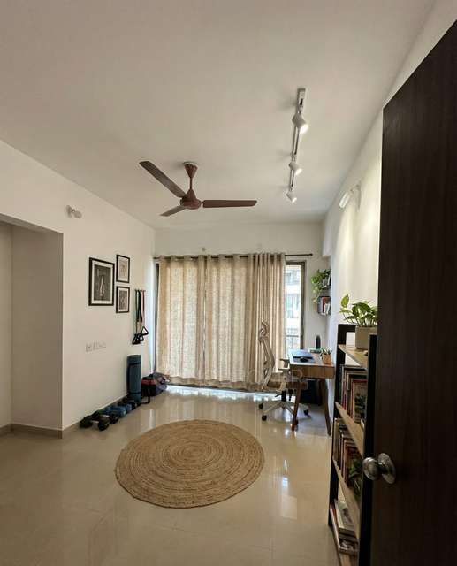 2 BHK Flat In Man Opus For Sale  In Man Opus