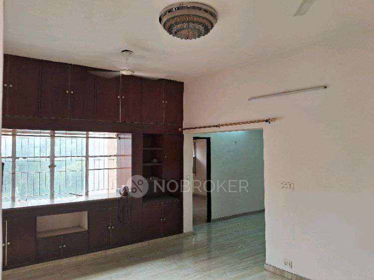 3 BHK Flat In Deshbandhu Apartments Kalkaji For Sale  In Kalkaji