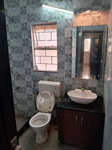 3 BHK Flat In Deshbandhu Apartments Kalkaji For Sale  In Kalkaji