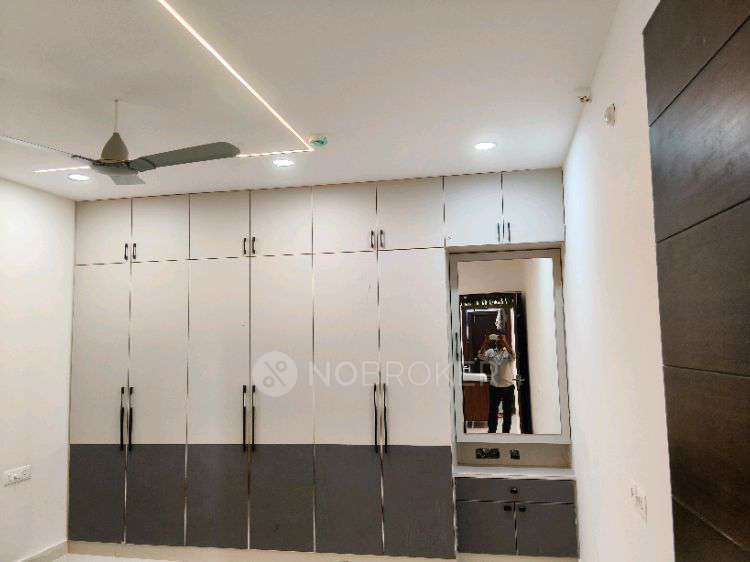 2 BHK Flat In Smr Vinay Iconia for Rent  In Flat No. 1213, Logan A Block, Smr Vinay Iconia, Masjid Banda, Serlingampalli Mandal, Kondapur.