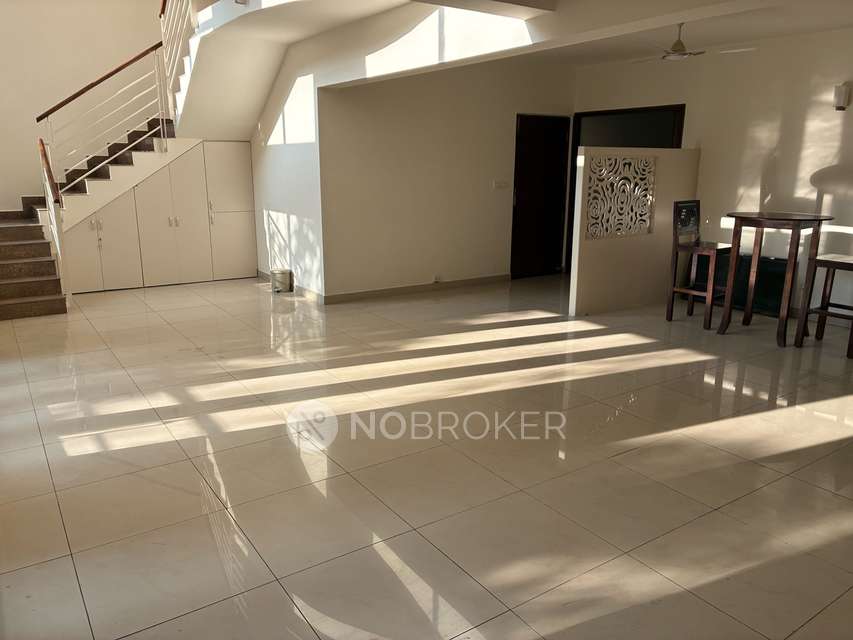 4+ BHK Flat In Embassy Habitat for Rent  In Vasanth Nagar