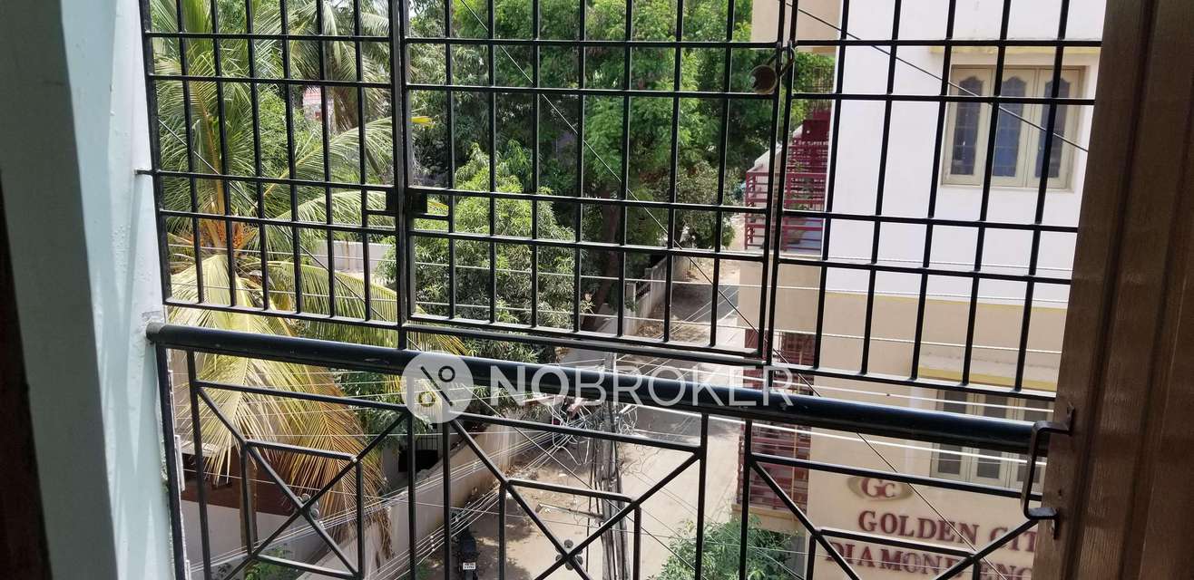 3 BHK Flat In Shantha Flats For Sale  In Madambakkam