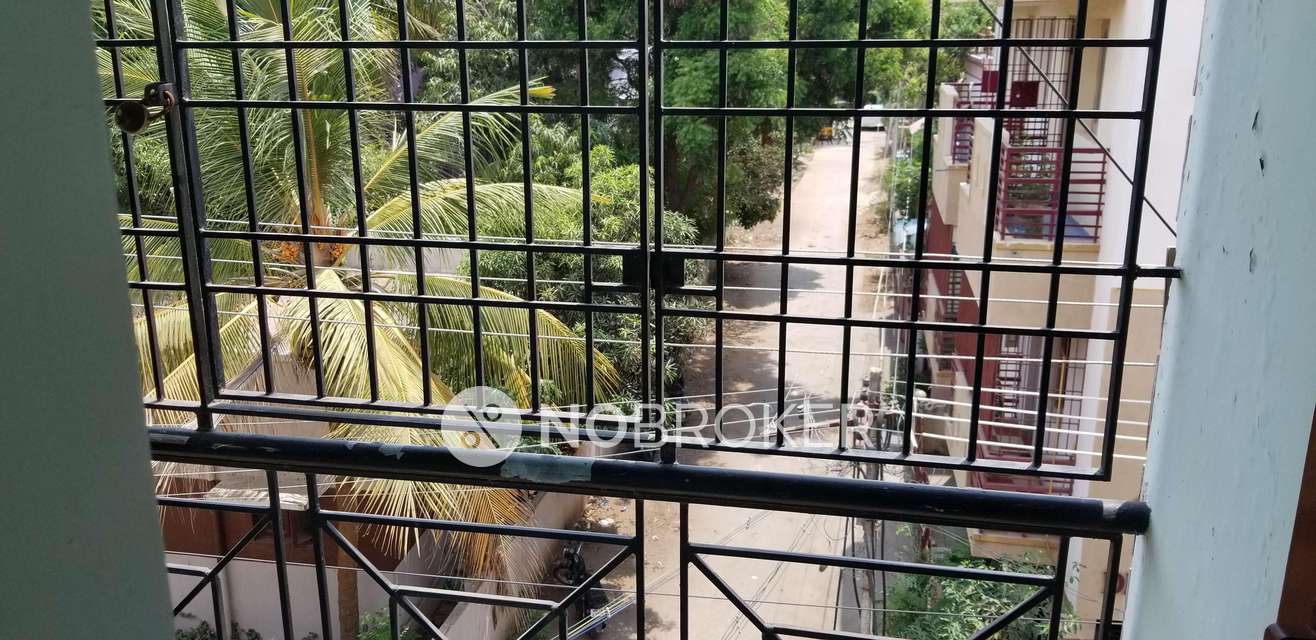 3 BHK Flat In Shantha Flats For Sale  In Madambakkam