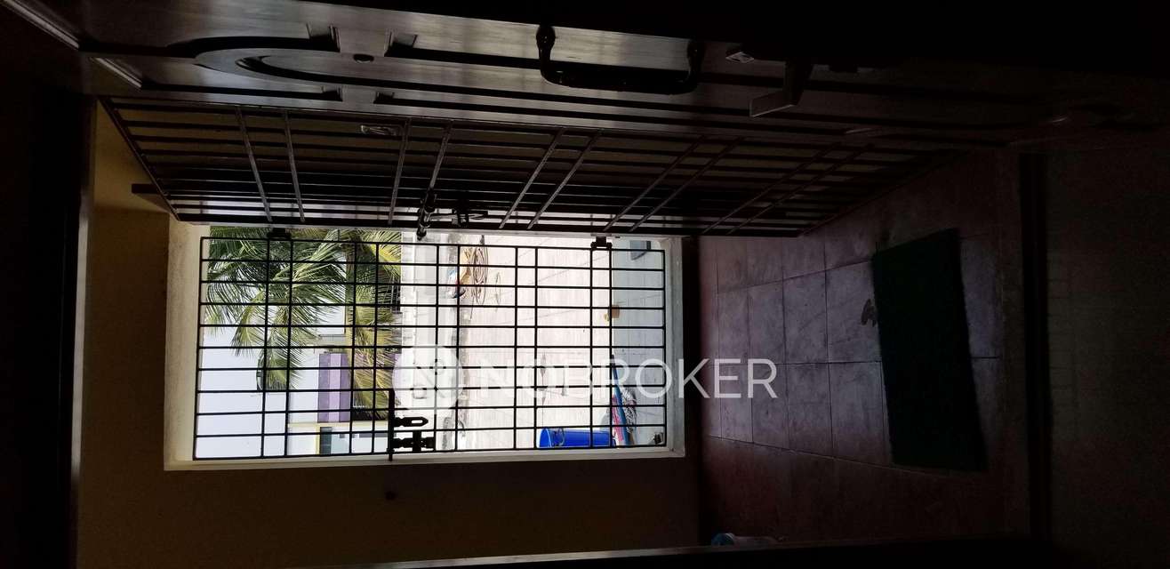 3 BHK Flat In Shantha Flats For Sale  In Madambakkam