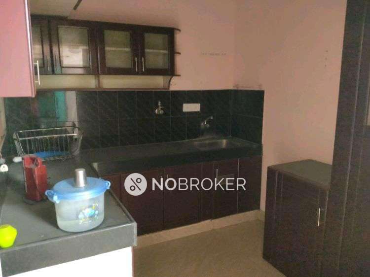 3 BHK Flat In Shantha Flats For Sale  In Madambakkam