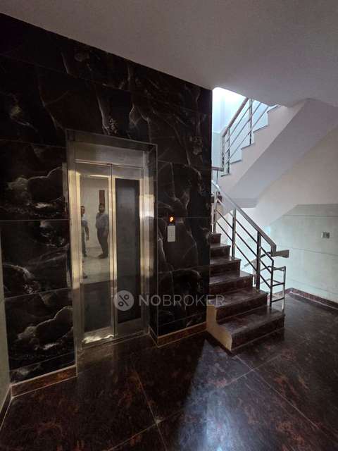 3 BHK Flat In B-302 for Rent  In Hari Nagar