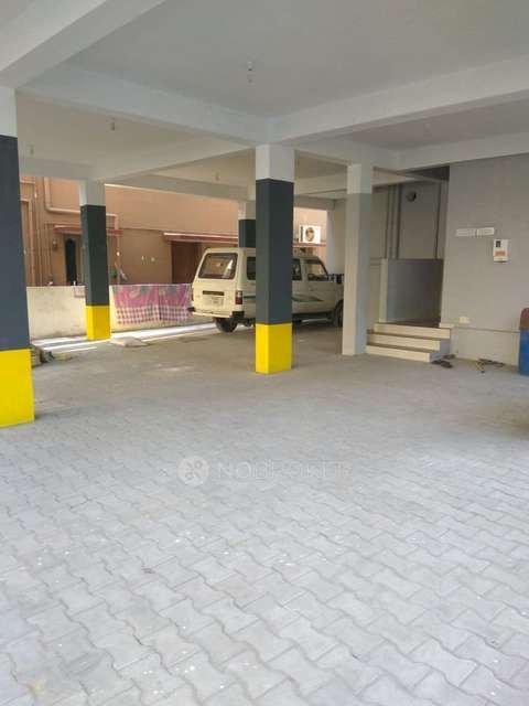 2 BHK Flat In Emrald Tower Chinchwad for Rent  In Emerald Towers