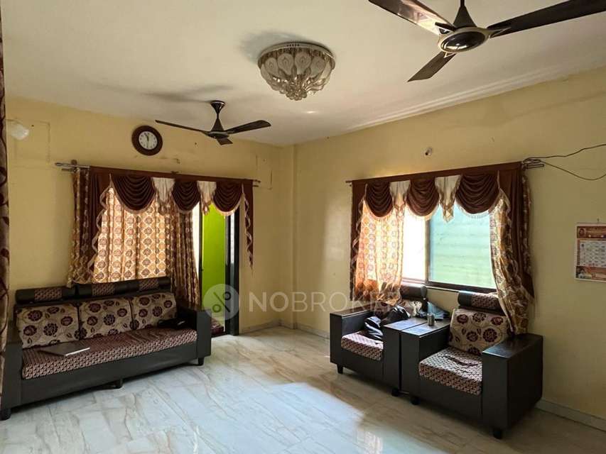 2 BHK Flat In Hayat Bungalow for Rent In Mahalaxmi Shiv Mandir