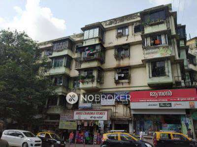 Single Room for Female In 3 BHK  In Jain Society Sion In  Sion