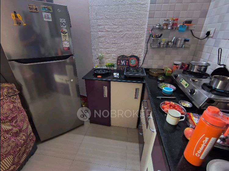 1 BHK Flat In Ratan Neptune For Sale  In Hadapsar, Pune