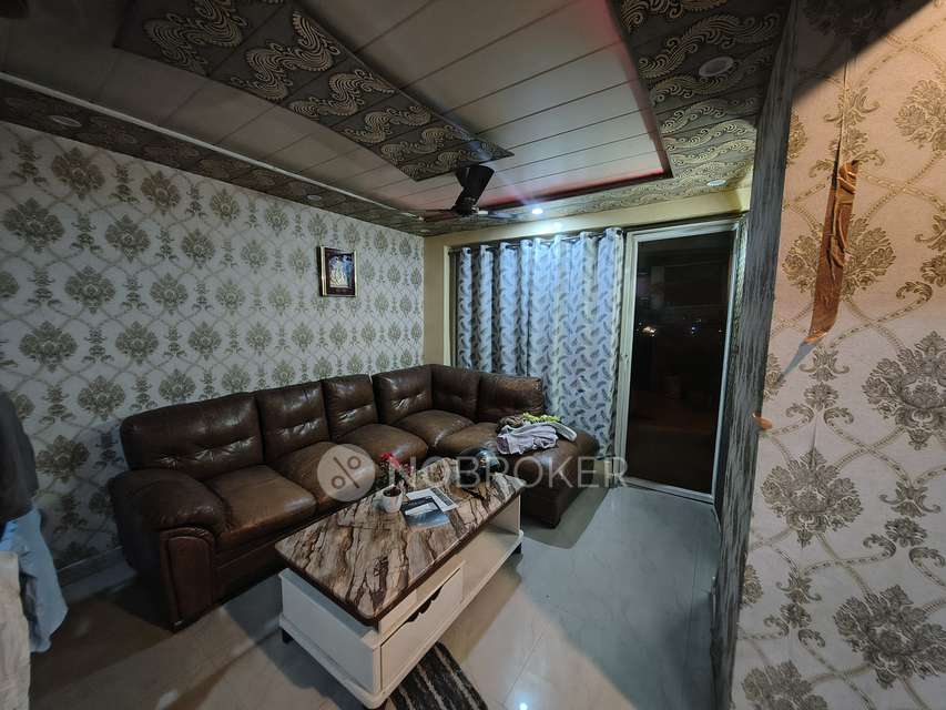 Single Room for Male In 3 BHK  In Sikka Kimaantra Greens In Sector 79, Noida
