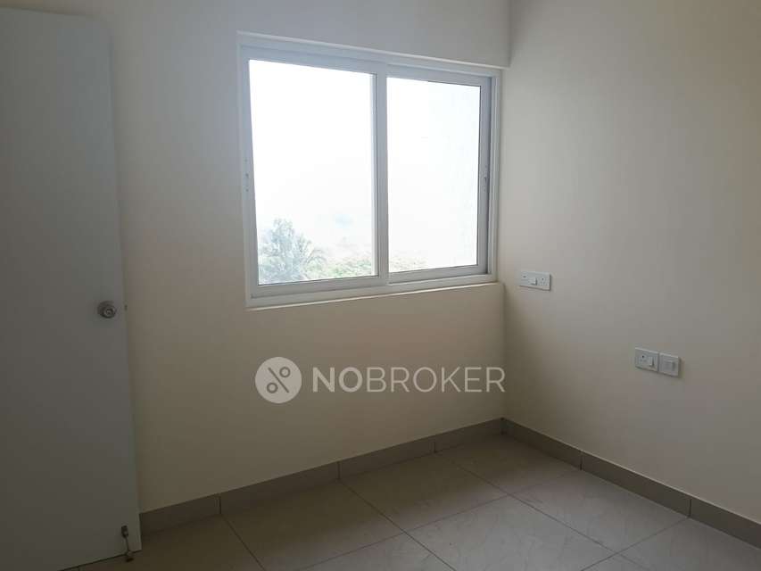 3 BHK Flat In Tvs Emerald Jardin, Singasandra For Sale  In Begur