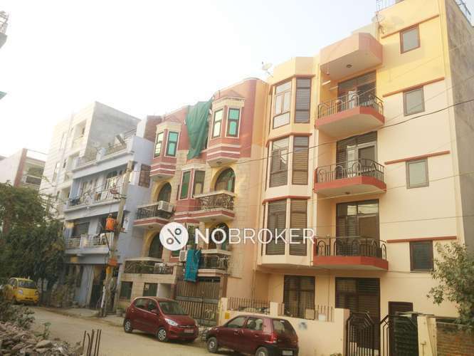 2 BHK Flat In Freedom Fighters Enclave Apartment  For Sale  In Sainik Farm