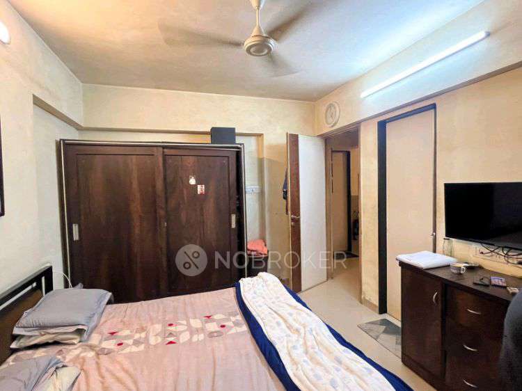 2 BHK Flat In Neelkanth Kingdom For Sale  In Ghatkopar West