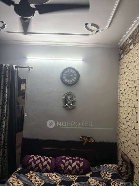 1 BHK Flat For Sale  In Gorakh Park West, Shahdara