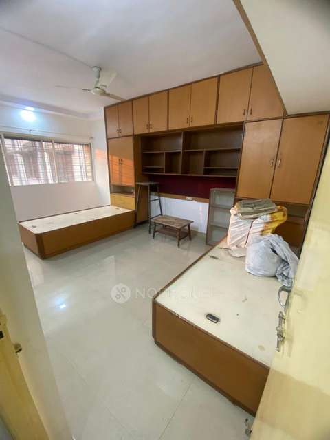Shared Room for Female In 2 BHK  In Amar Palace In Hadapsar