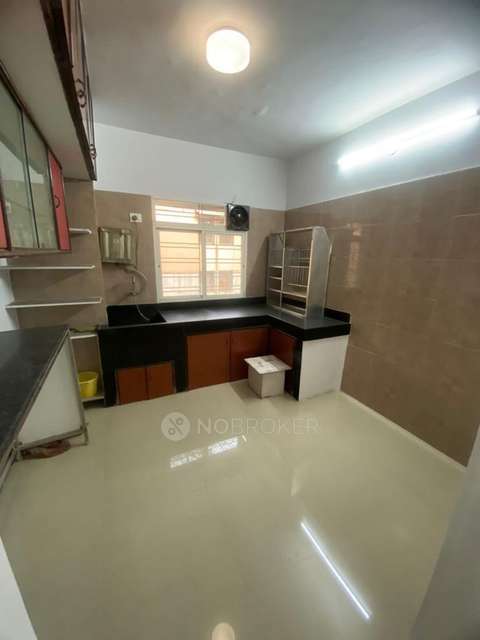 Shared Room for Female In 2 BHK  In Amar Palace In Hadapsar