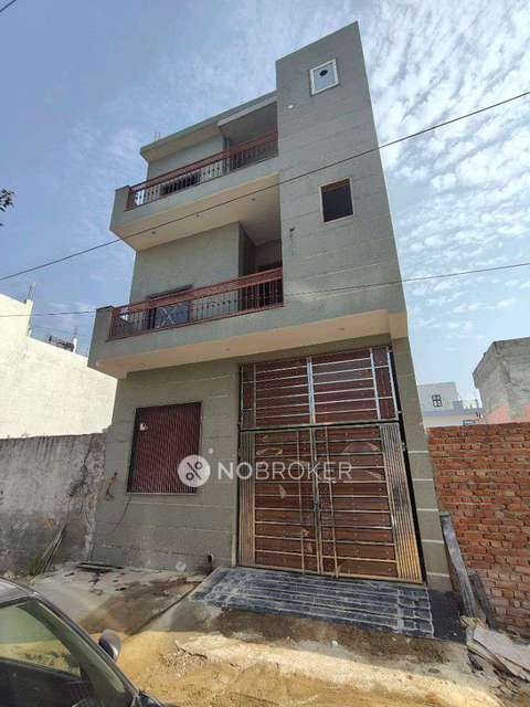 2 BHK House for Rent In Maruti Kunj