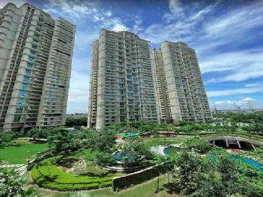 4+ BHK Flat In Mahagun Mezzaria For Sale  In Sector 78