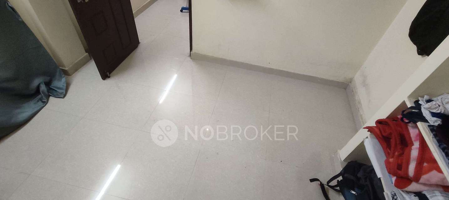 Single Room for Male In 2 BHK  In Langar Houz