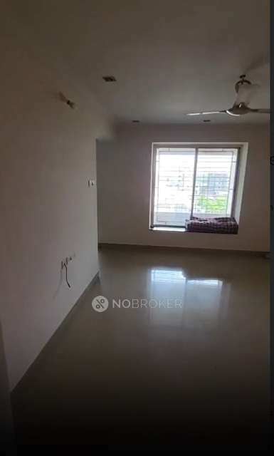 Single Room for Male In 3 BHK  In Royal Heights In Bopodi