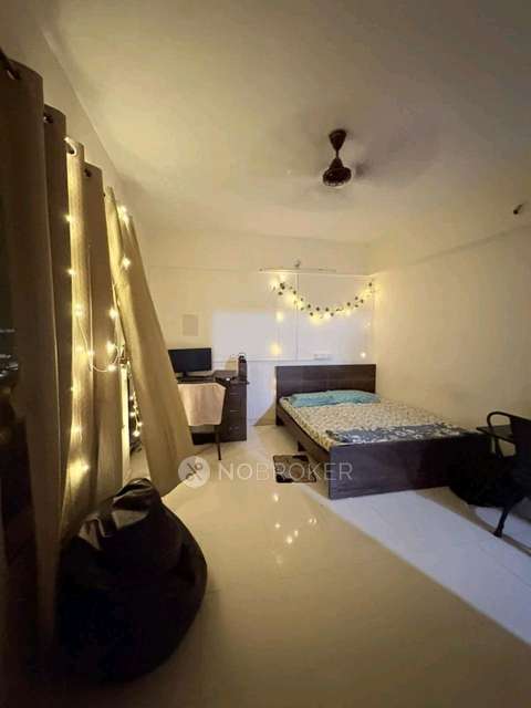 Single Room for Male In 3 BHK  In Royal Heights In Bopodi