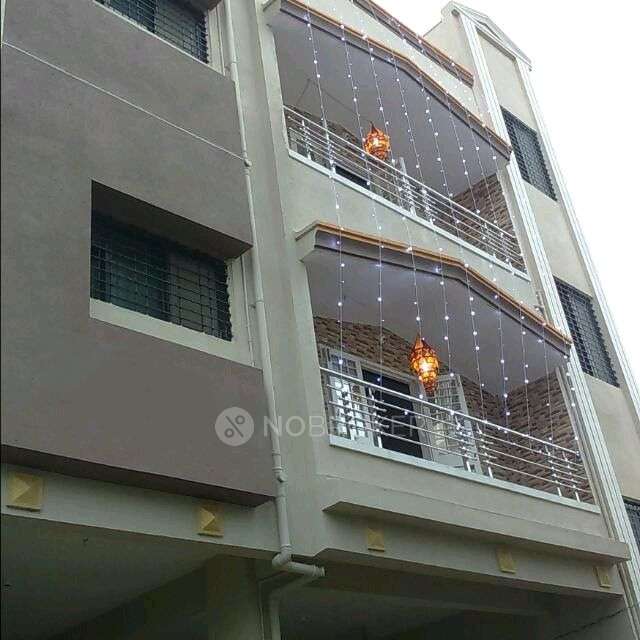 4+ BHK House For Sale  In Newale Wasti