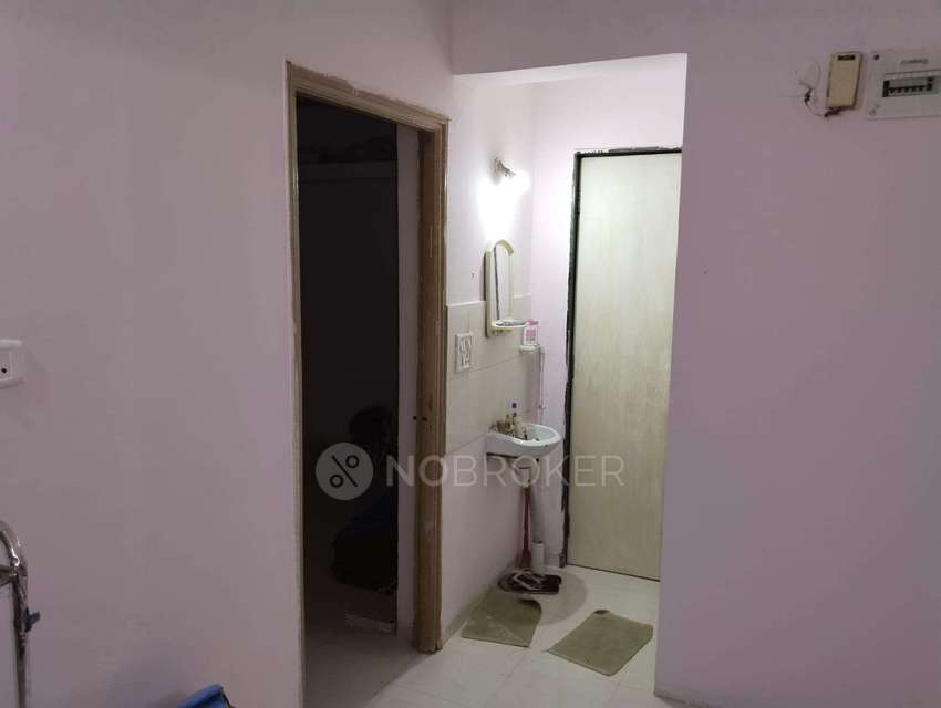 1 BHK Flat In Bhandari Greenfield for Rent  In Hadapsar