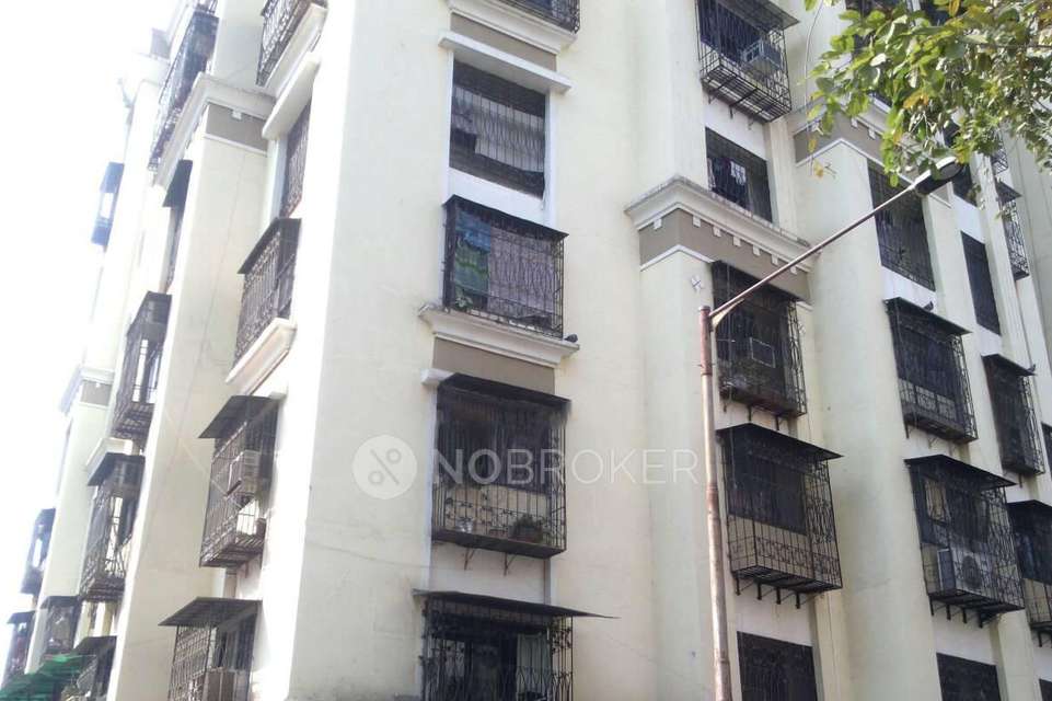 2 BHK Flat In Dheeraj Dharshan for Rent  In Jogeshwari East 