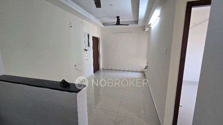 2 BHK Flat In Navins Starwood For Sale  In Medavakkam