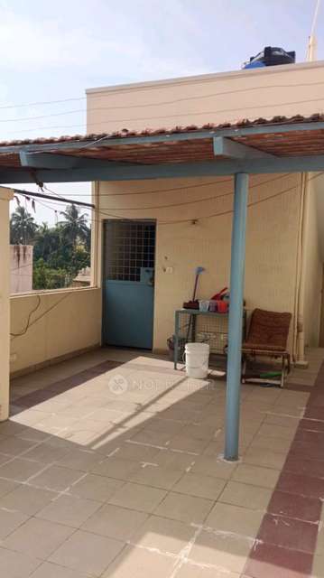 PG for Girls in Parimala Fashions