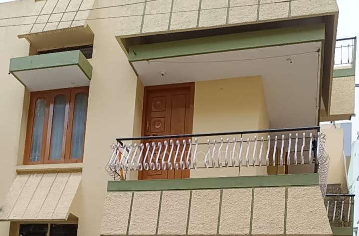 Shop in Bapuji Nagar, Bangalore for sale 