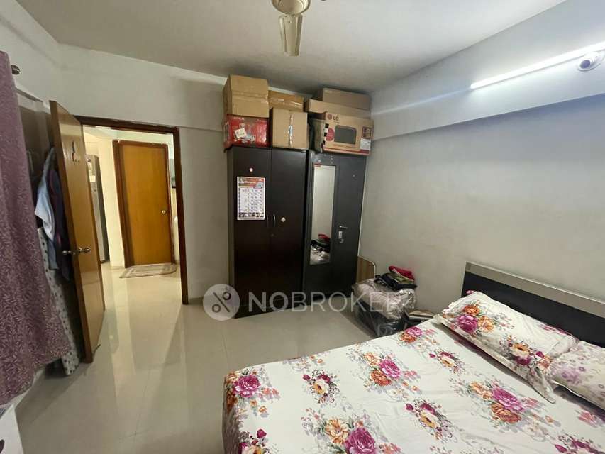 2 BHK Flat In Rohan Tarang Co-operative Housing Society,  Wakad, Pune for Rent  In  Wakad, Pune