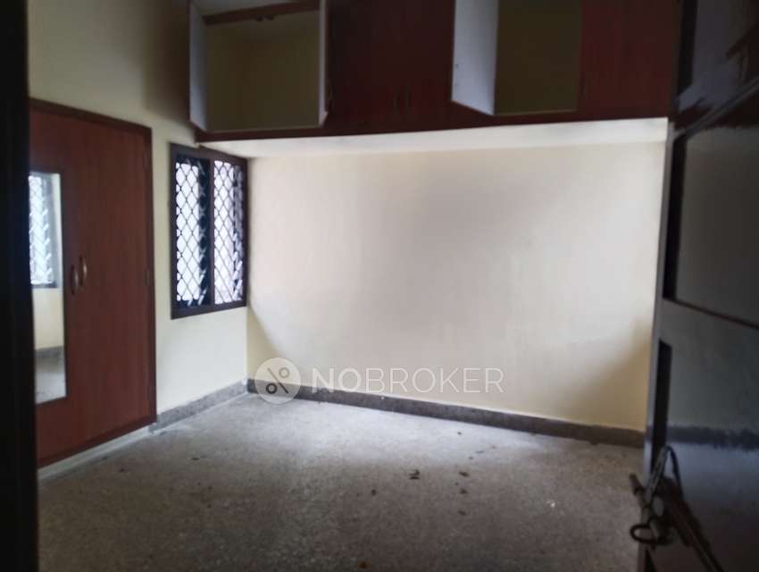 2 BHK Flat In Tnhb Hig Flat, Maduravoyal for Rent  In Maduravoyal