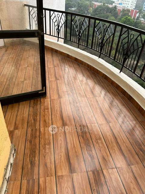 2 BHK Flat In Magarpatta Jasminium, Hadapsar, Pune for Rent  In Hadapsar, Pune