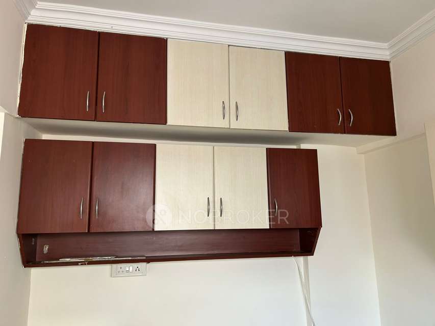 2 BHK Flat In Magarpatta Jasminium, Hadapsar, Pune for Rent  In Hadapsar, Pune