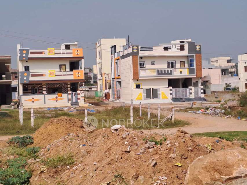 Plot For Sale  In Moinabad