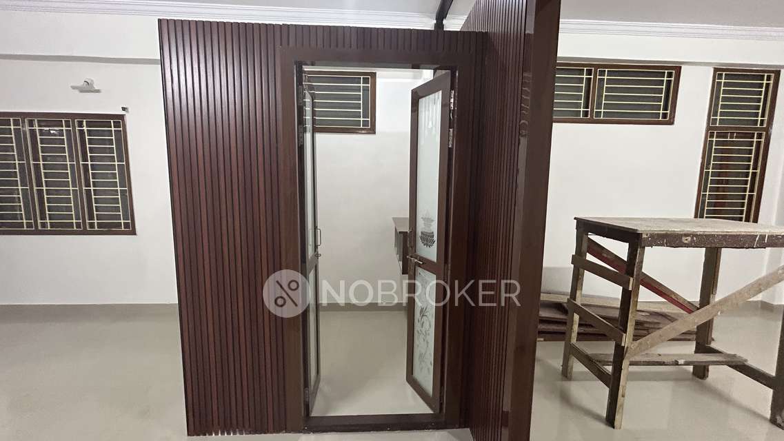 3 BHK Flat In Gayatri  Vr Residency For Sale  In Lothukunta,