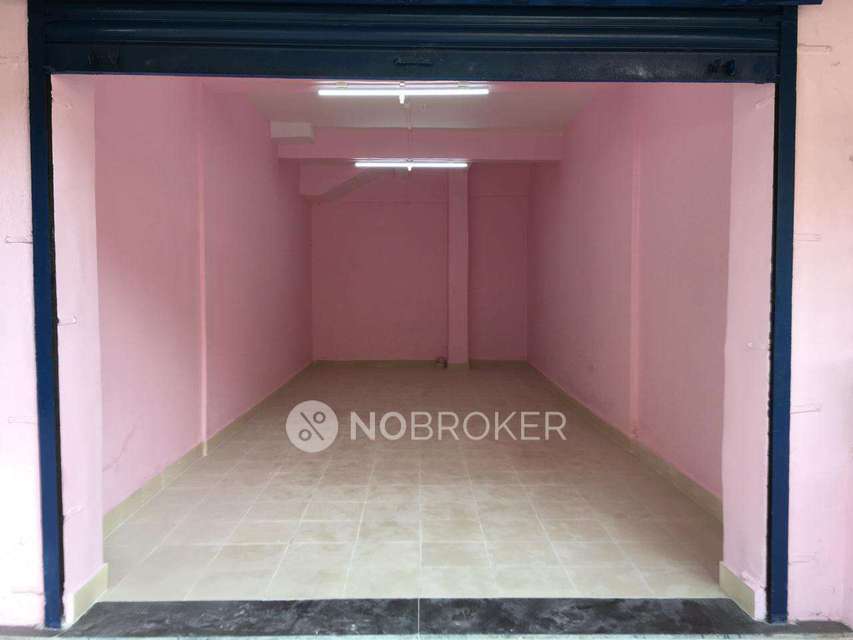 Godown/Warehouse in Dahisar, Mumbai for sale 