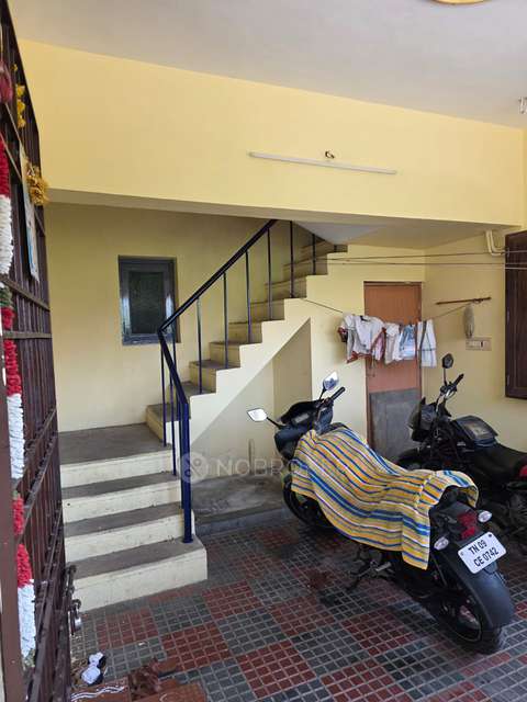 4+ BHK House For Sale In Mugalivakkam