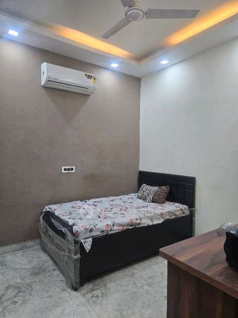 PG for Anyone in 147, West Patel Nagar Road