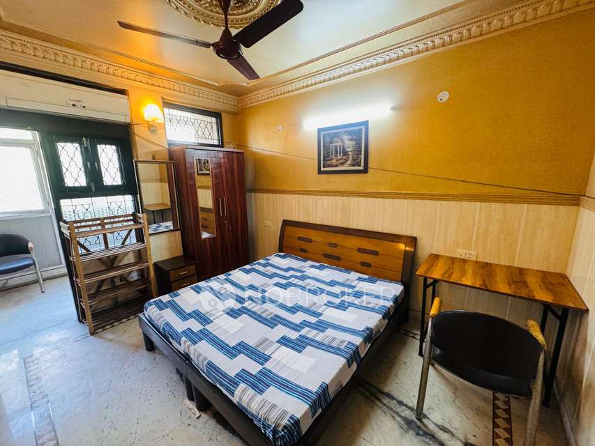 PG for Girls in Shalimar Bagh