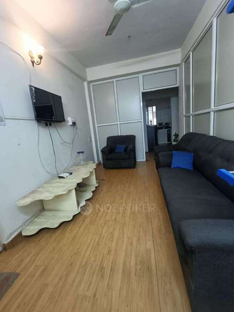 Single Room for  In 3 BHK  In Kharadi