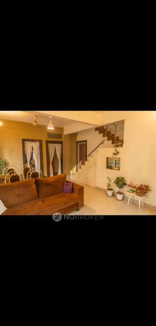 Single Room for  In 3 BHK  In Kharadi