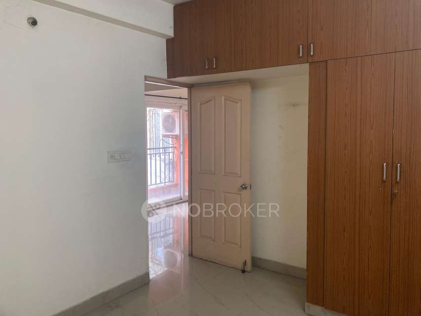 2 BHK Flat In Amarprakash Royal Castle, Chromepet For Sale  In Chromepet