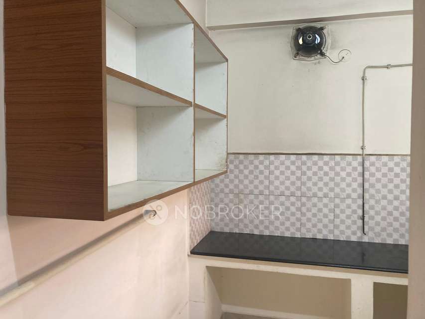 2 BHK Flat In Amarprakash Royal Castle, Chromepet For Sale  In Chromepet