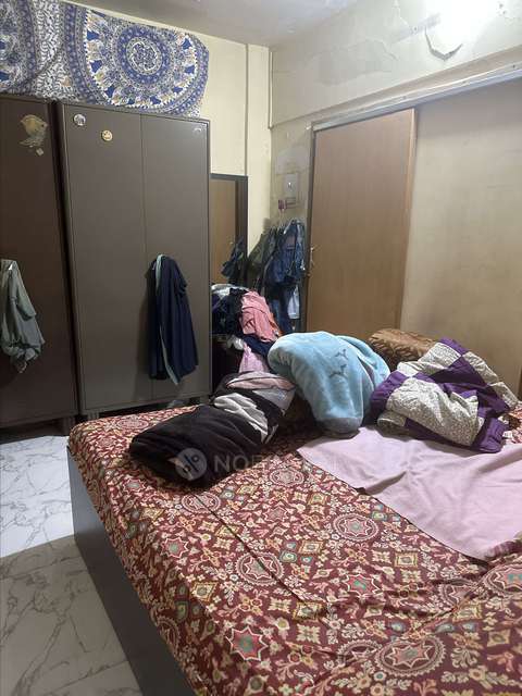 1 BHK Flat In Mukti Chs For Sale  In Santacruz East