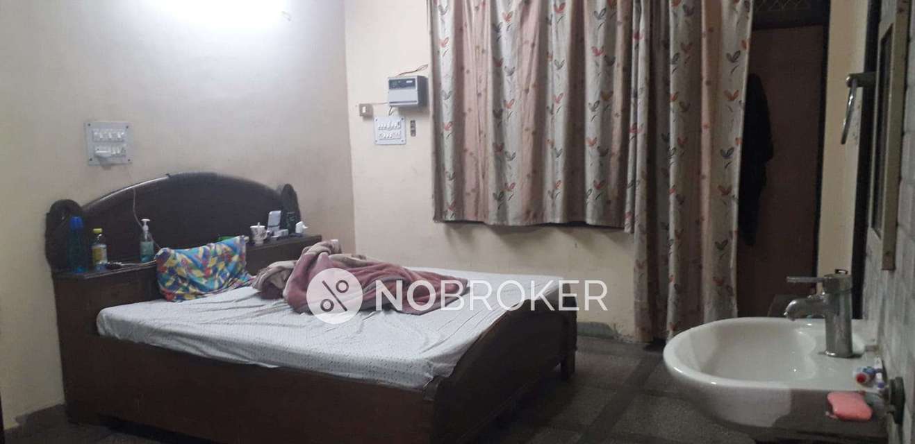 1 BHK Flat In Uggarsain Market Ashok Nagar for Rent  In Synergy Clinics- Orthopaedic, Sports, Spine And Arthritis Clinic, Tilak Nagar, Physiotherapy, Pain Management, Hydrotherapy, Weight Loss Management