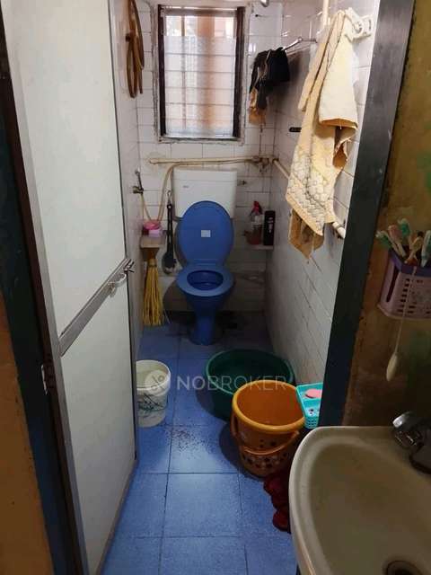 1 BHK Flat In Jain Palace Chs For Sale  In Bhayandar East-west Footover Bridge